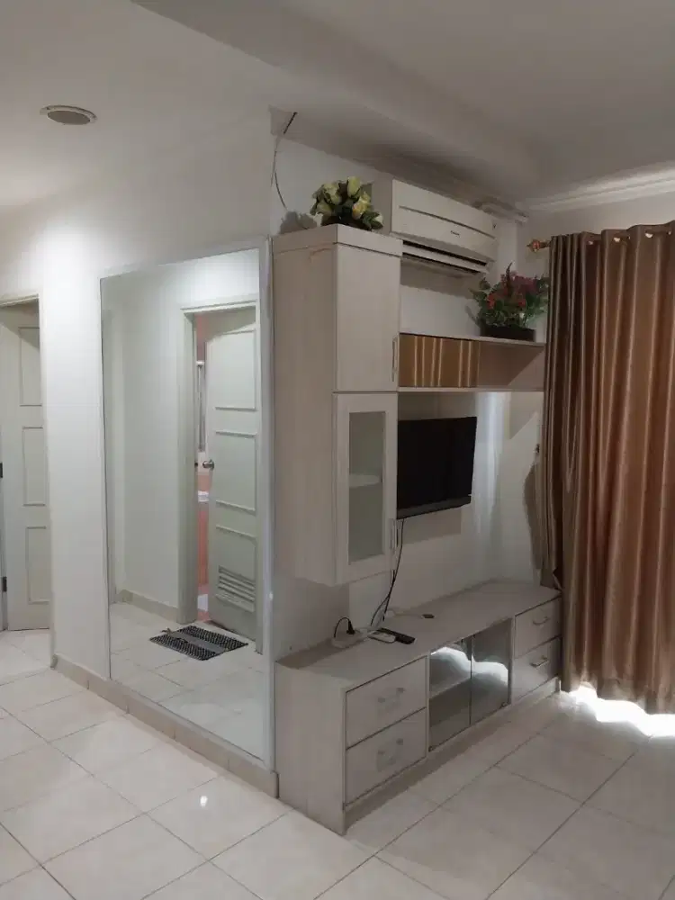 Sewakan Apartemen area Mall Of Indonesia 2 BR