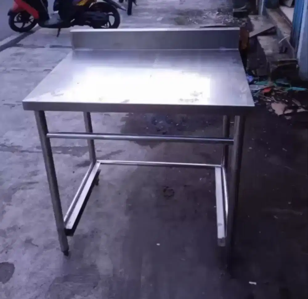 Meja stainless steel