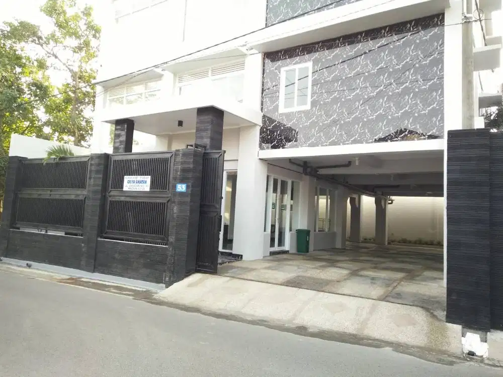 JUAL RUMAH KOS BESERTA ISI NYA, HARGA 5,3 M (NEGO) DI MADIUN KOTA