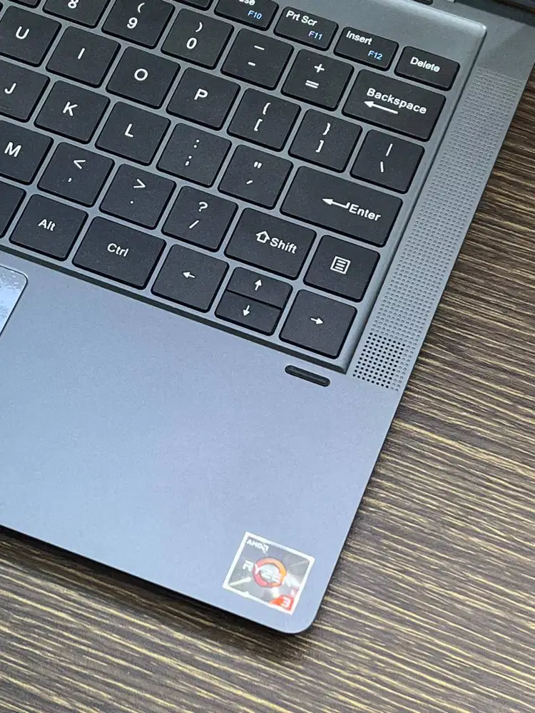 Advan 360 GO AMD Ryzen 3 3200U 8GB SSD 256GB 14′′FHD IPS