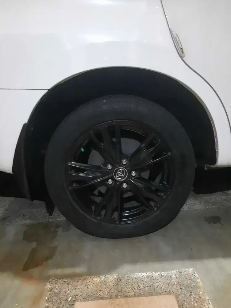 Velg r17 oem venturer plus ban 215/55 continental