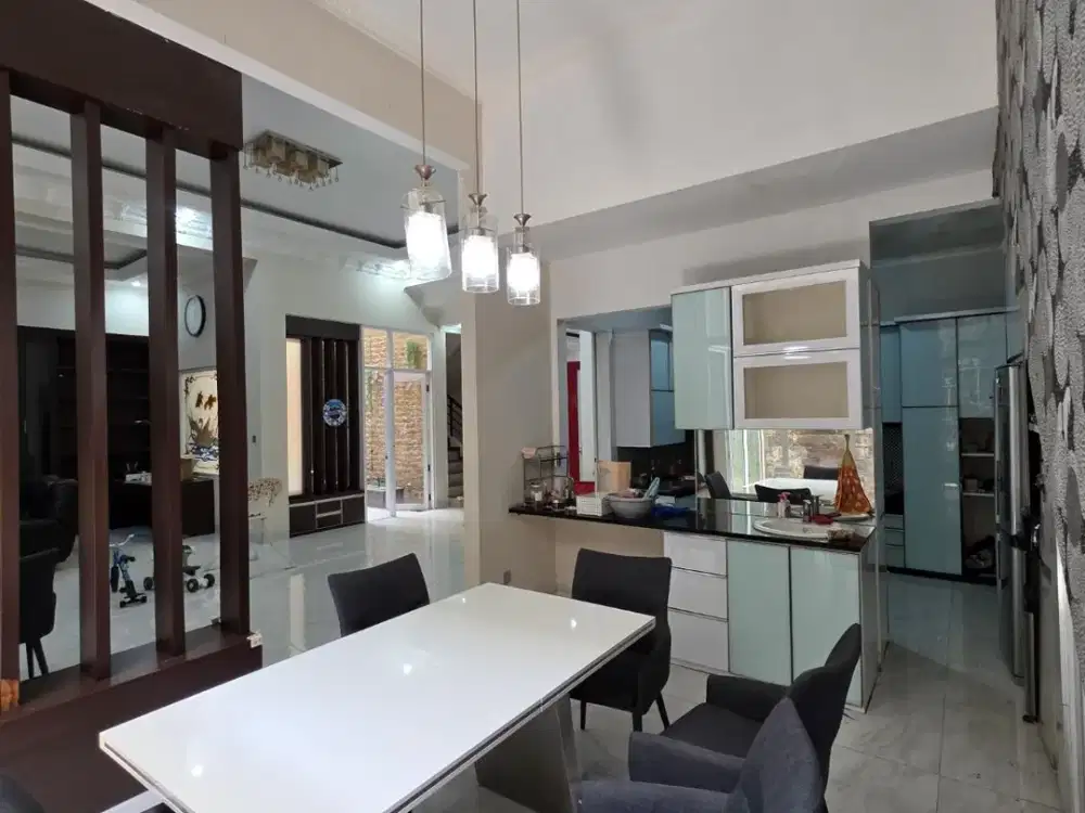 DISEWA RUMAH CLUSTER SAN LORENZO GADING SERPONG, TANGERANG