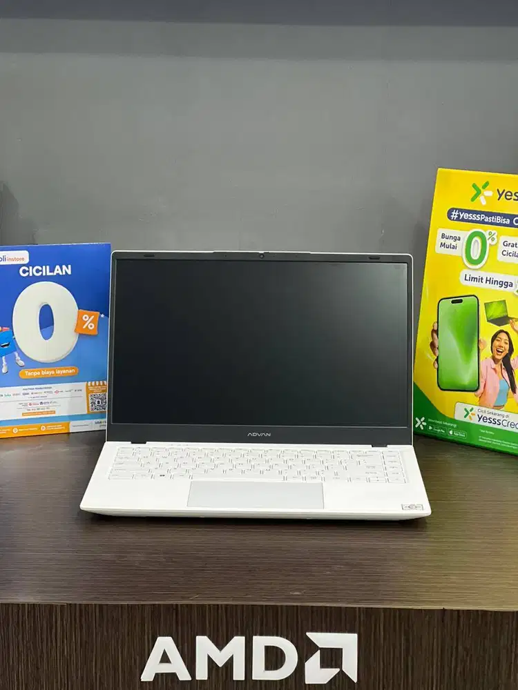 Advan Soulmate X2 AMD Athlon 3020e 8GB SSD 128GB 14′′ W11