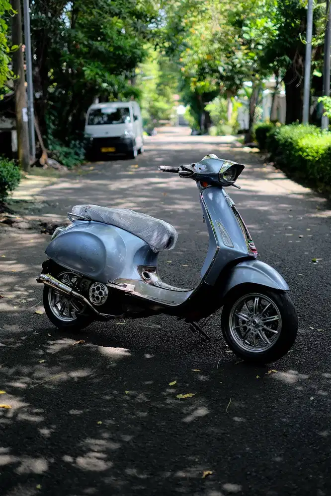 JUAL VESPA MATIC BEKAS/SECOND SPRINT 2016 MURAH BERGARANSI