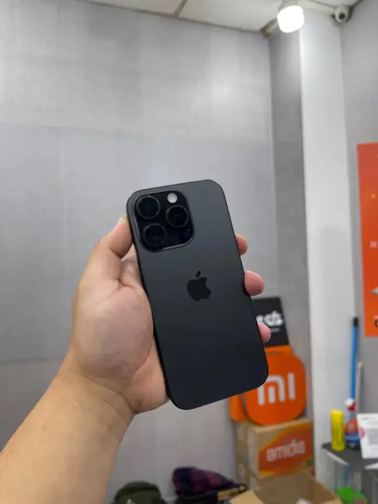 iPhone 16 pro 256 Gb ibox