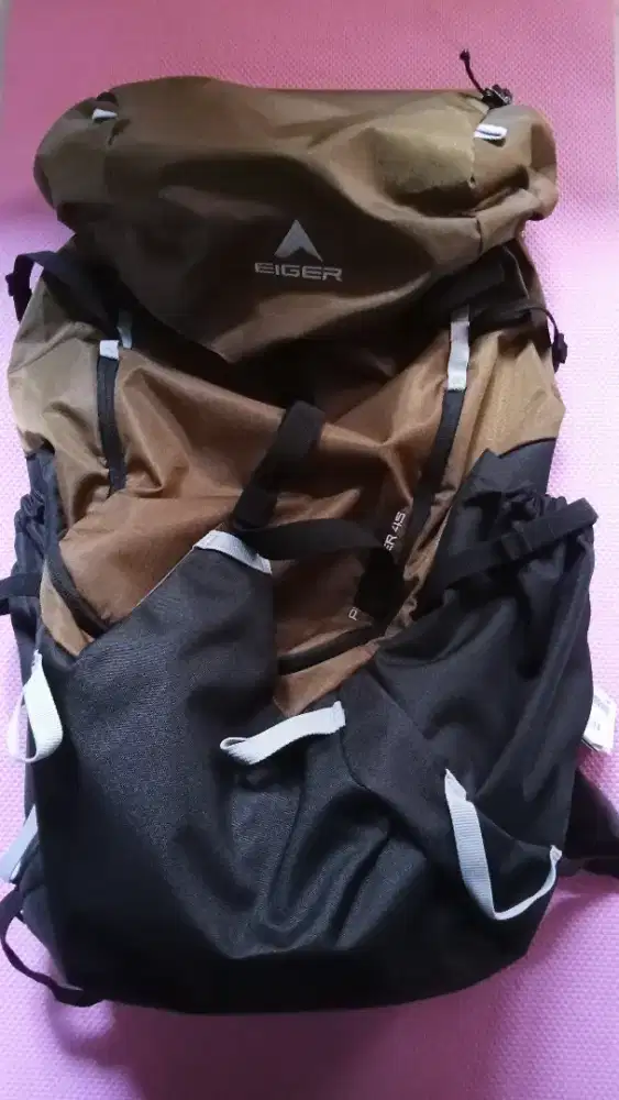 Carrier Eiger phalanger 45L warna olive