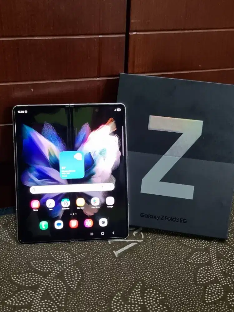 SAMSUNG GALAXY Z Fold3 5g  12/512