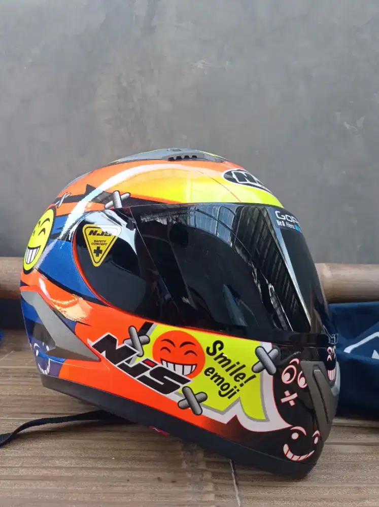 Helm Full Face NJS size M