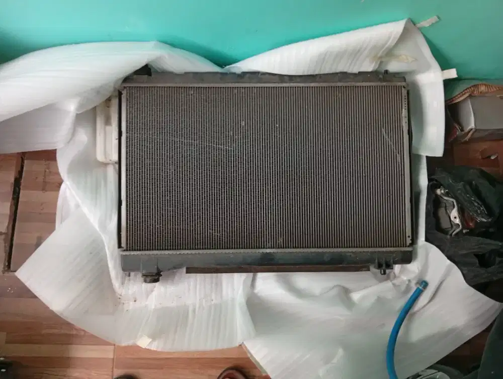 Radiator toyota nav1