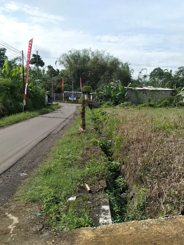 Tanah Kavling Poros Aspal Free Surat2 Dekat Tempat Wisata