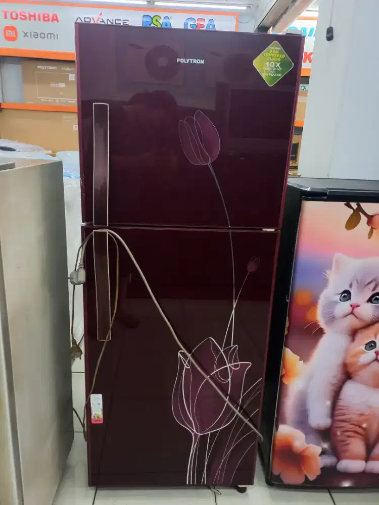 KULKAS SEKEN 2 PINTU POLYTRON