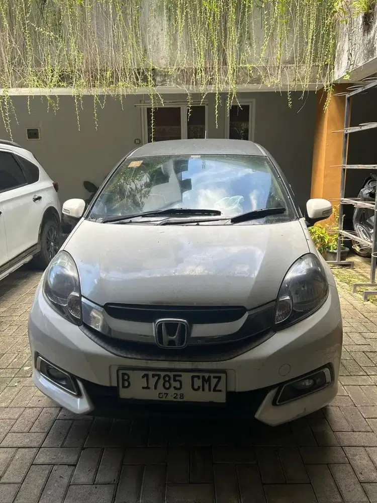 Honda Mobilio E AT 2015-PUTIH