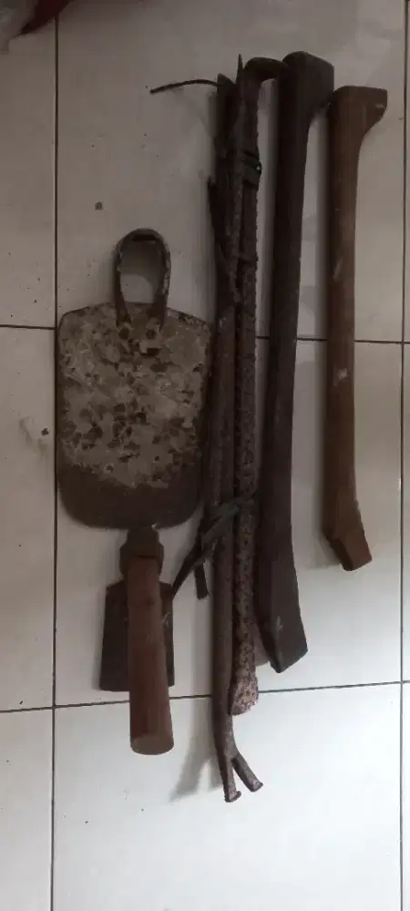 Di jual aneka macam satu foto  dapat semua