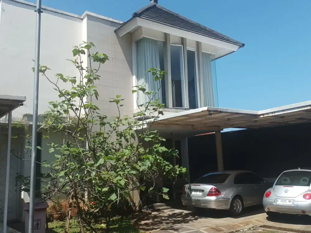 Dijual Promo Rumah LT.287m2, Jagakarsa, Jakarta Selatan dengan Private Pool,