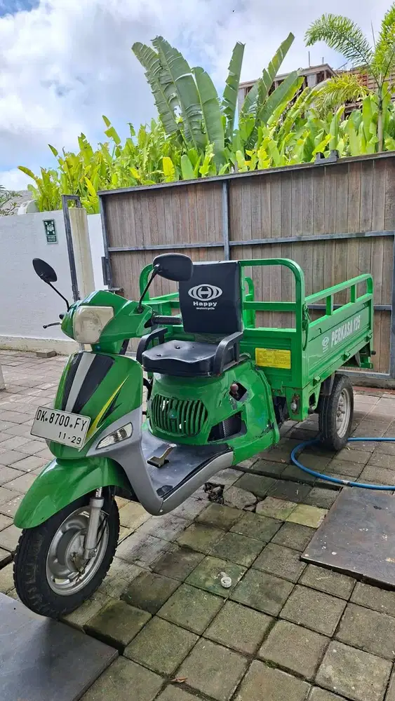 Jual: Motor Roda Tiga Happy Perkasa 125 Tahun 2024 – Siap Kerja, Pajak