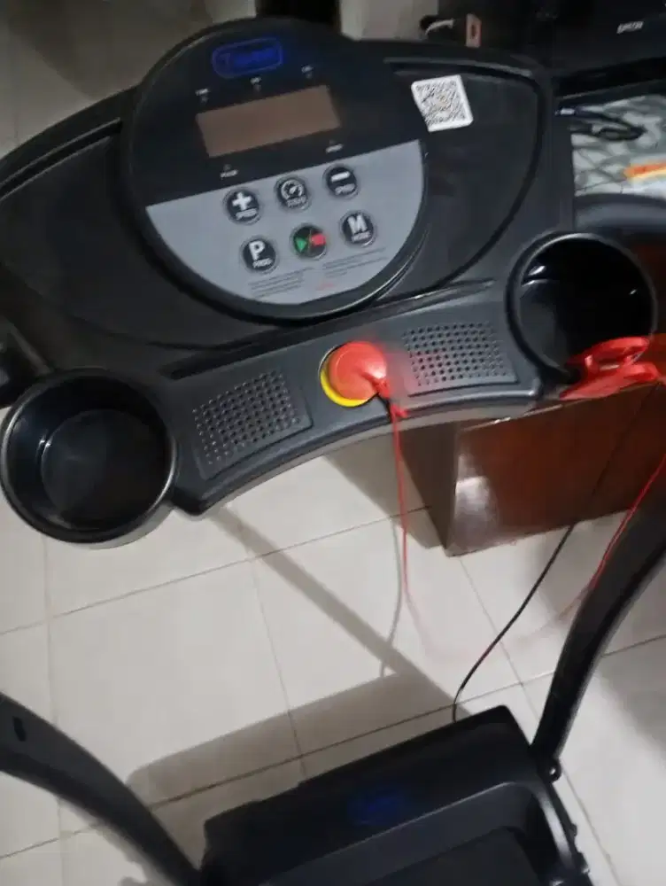Dijual Alat treadmill dan sepeda statis