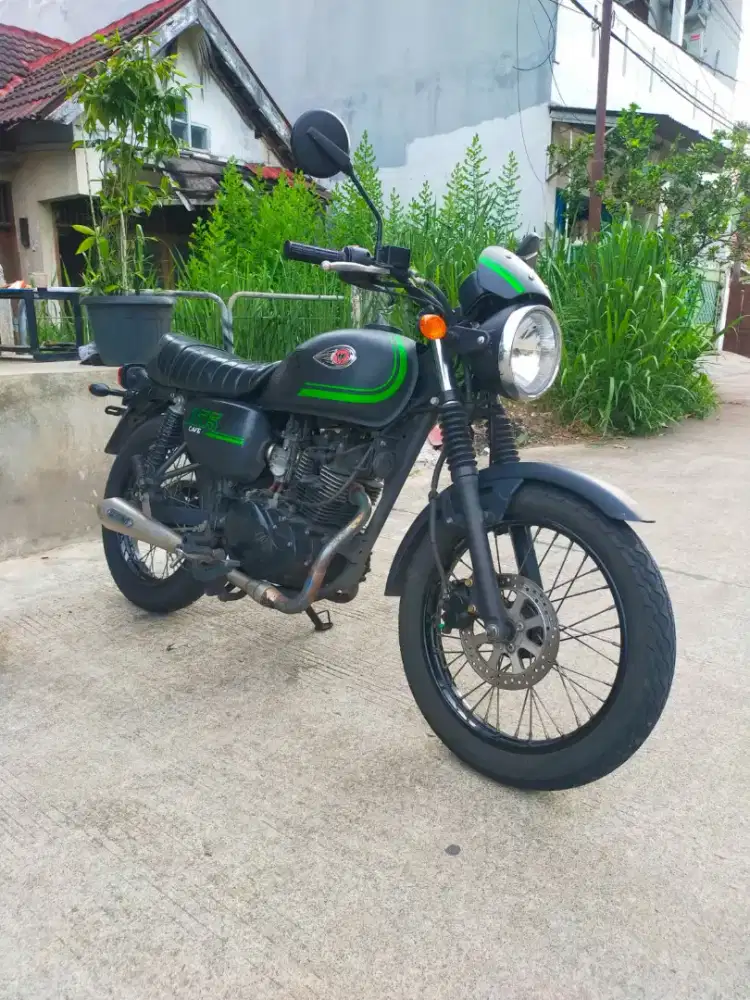 KAWASAKI W 175 CAFE FULL ORI KM 18RB