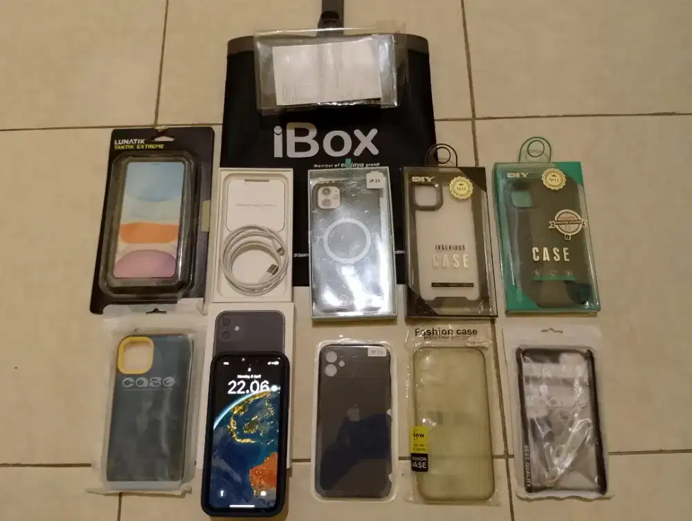 Iphone 11 Black 64GB iBox Mulus Normal Fullset