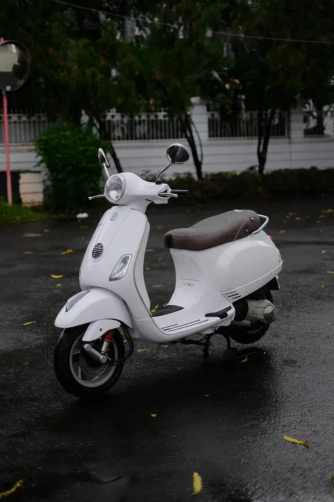 JUAL VESPA MATIC BEKAS/SECOND LX 2013 MURAH BERGARANSI