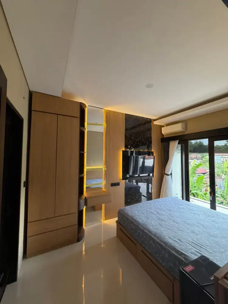 Spesialis Interior toko, kitchen set, kantor, salon