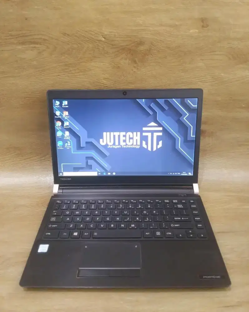 Laptop Toshiba Slim Core i5 Gen 7 Ram 12GB bonus Mouse baru Siap pakai