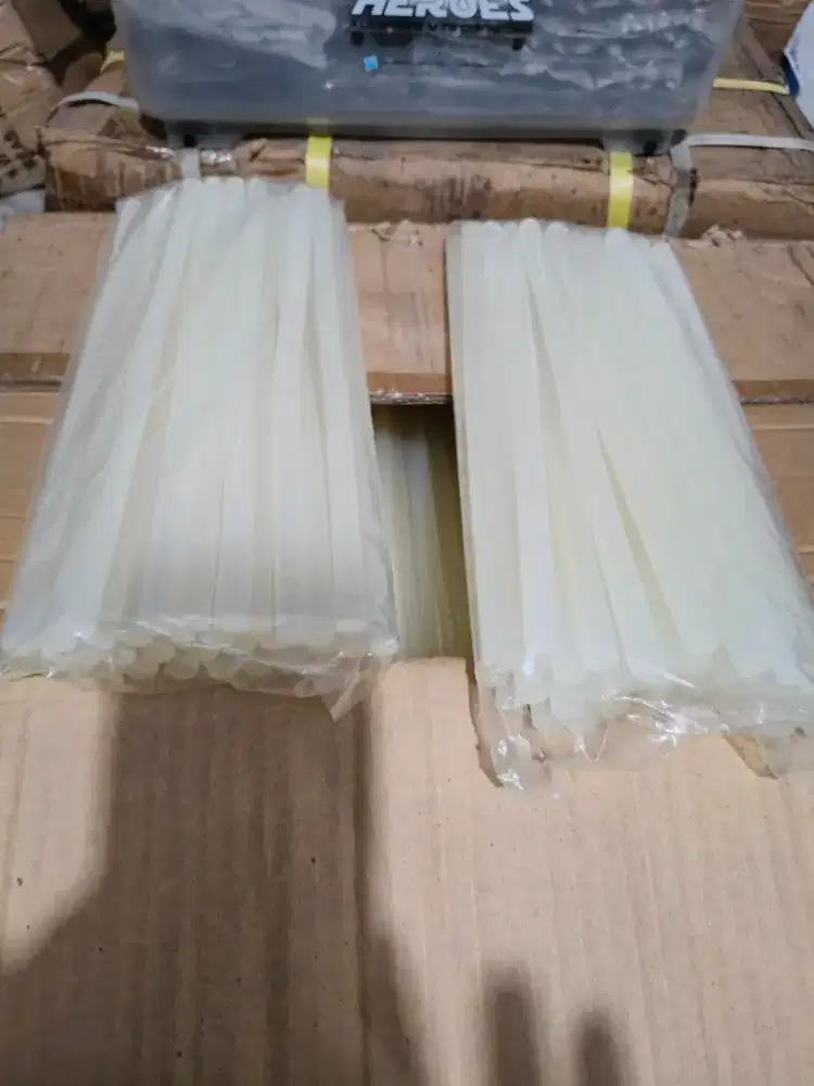 Lem stick besar (lem bakar)