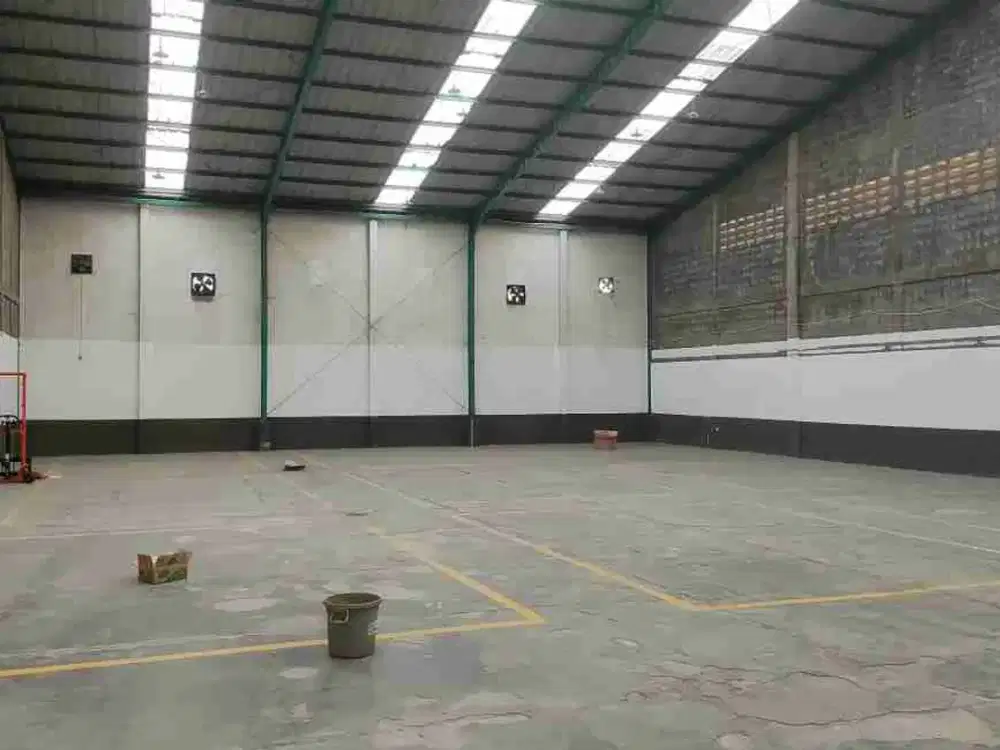 DISEWAKAN GUDANG BERSAMA BERSIH DI PADALARANG, KABUPATEN BANDUNG BARAT