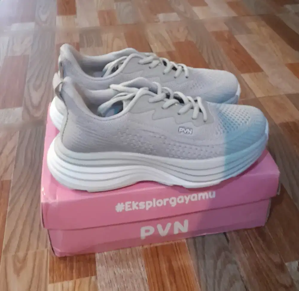 PVN Minji Sepatu Sneakers Ori Unisex
