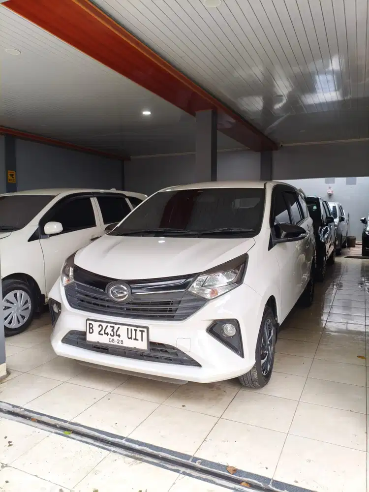 DP 5 Juta Sigra R 1.2 M/T 2023