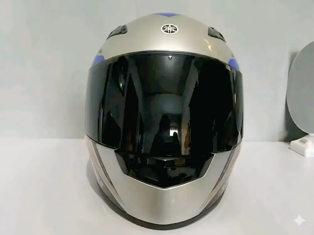 Helm R15m yamaha full face