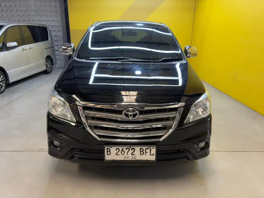 KIJANG INNOVA 2.0 G AT 2015 HITAM