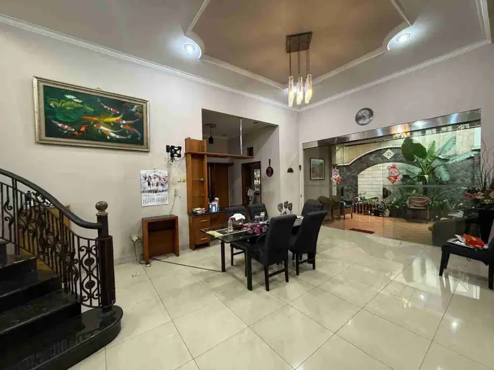 disewakan rumah cocok untuk tempat tinggal,cafe/ kantor di Padalarang