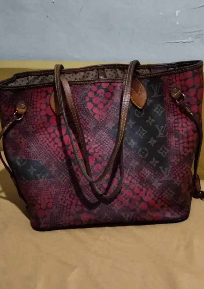 Louis Vuitton LV neverfull preloved