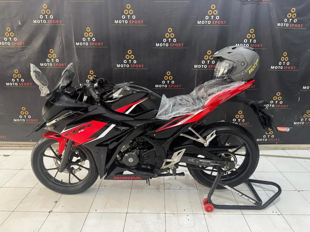 GEBEEER HONDA CBR 150R 2020