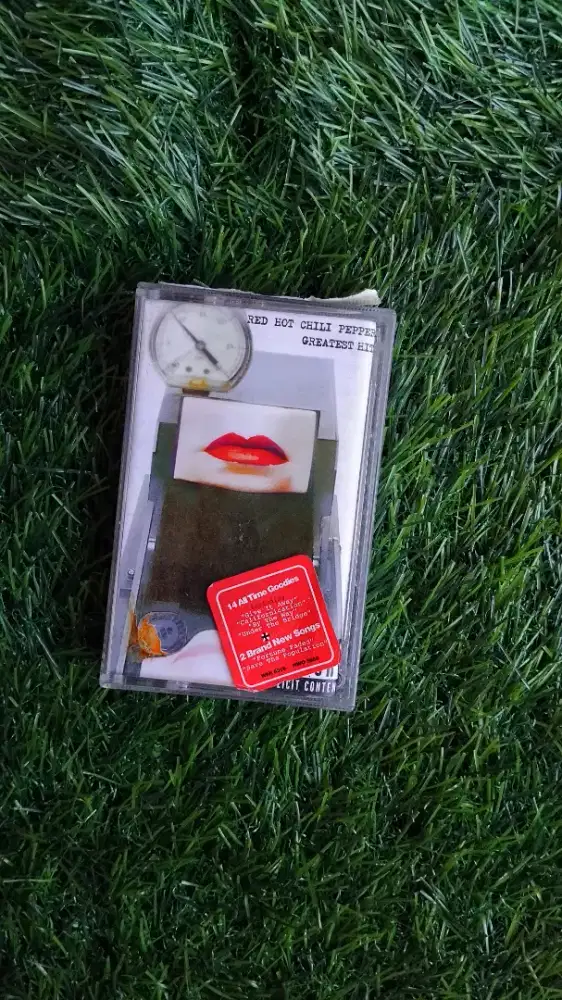 Kaset Pita RED HOT CHILI PEPPERS album Greatest hits