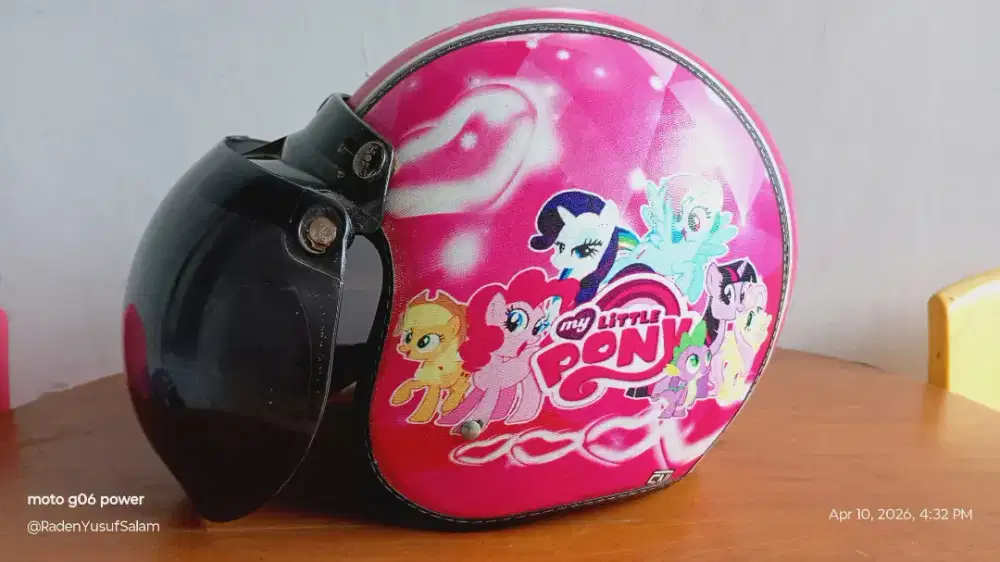 Helm Anak Little Pony Pink