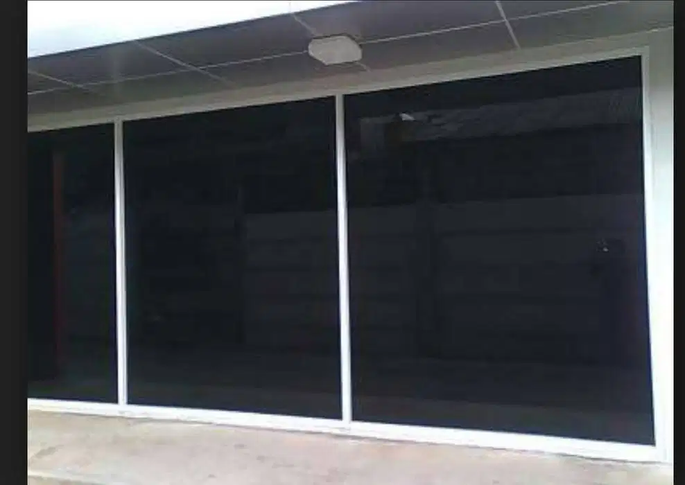 Pusat sticker kaca film sandblasting stiker toko kantor logo sunglas