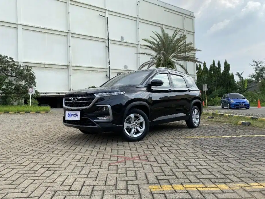 TDP 9,JT, Wuling Almaz 1.5 Smart Enjoy 7-Seater Bensin-AT Hitam 2019