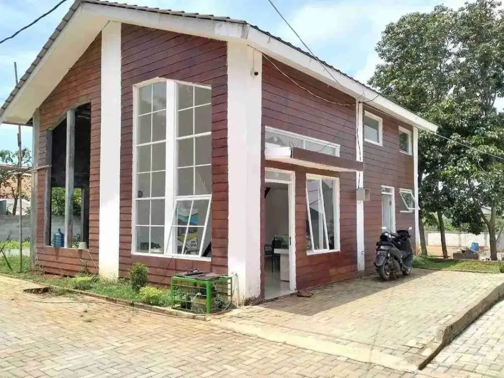 Di jual rumah 2 lantai siap huni promo