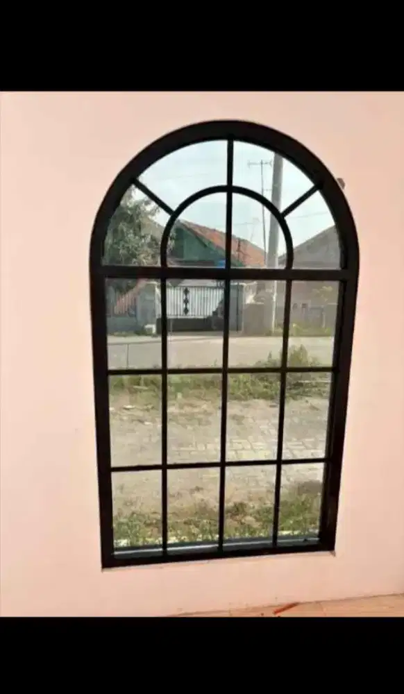 KUSEN PINTU & JENDELA ALUMINIUM