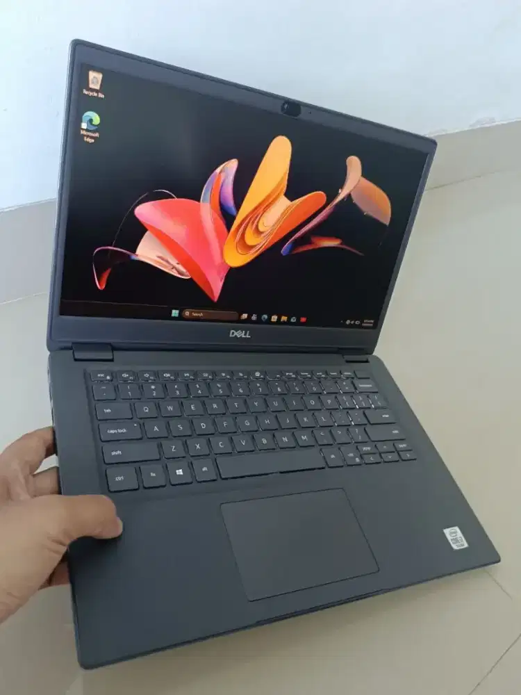 Laptop Dell 3410 Core i7 Gen 10 RAM 8GB SSD 256GB