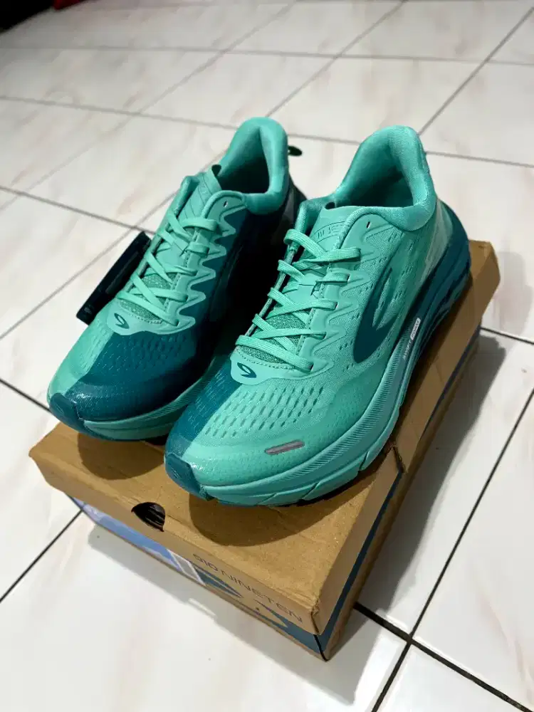 Sepatu Running Nineten