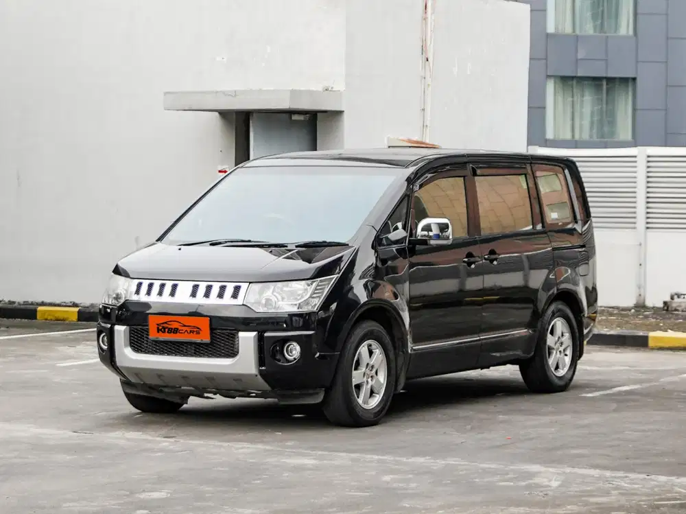 Mitsubishi Delica D5 2.0 AT 2014