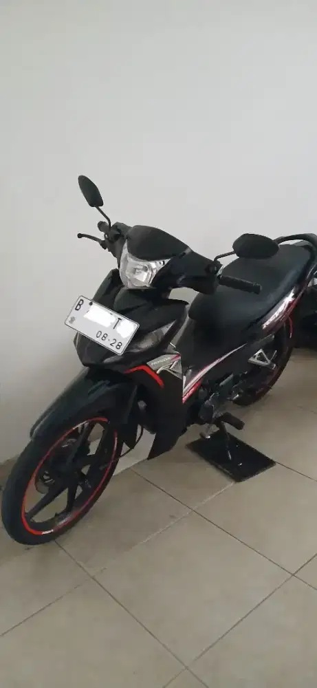 Honda Revo X 2018 Kondisi Sgt terawat skl dan siap pakai
