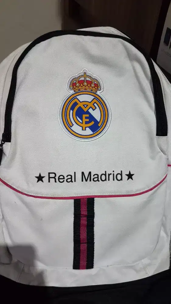 Uniqlo tas real madrid cf