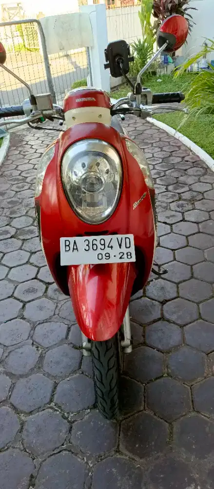 Jual motor scoopy tahun 2013