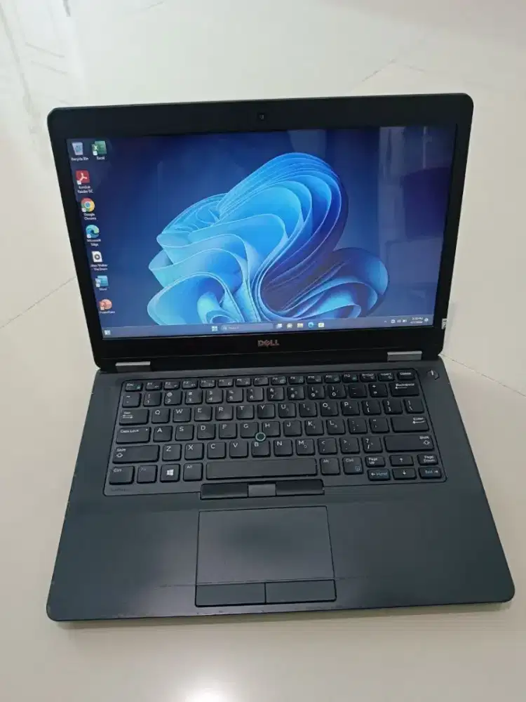 Laptop Dell Latitude Core i5 RAM 8GB SSD 256GB
