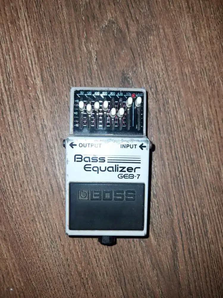 Dijual effects bass equalizer boss