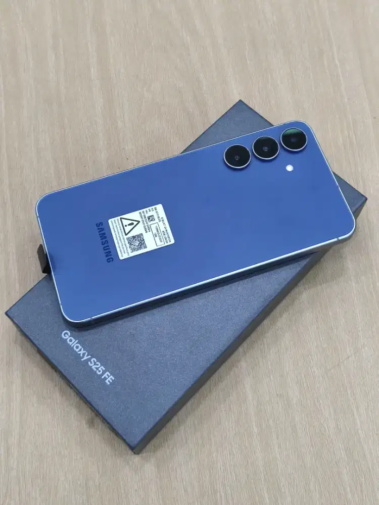 Samsung s25 FE 5G 8/256 NFC like new