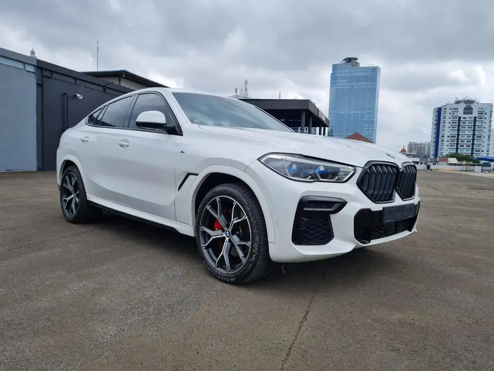 BMW X6 XDRIVE 2022 AKHIR LOW KM SERVICE RECORD
